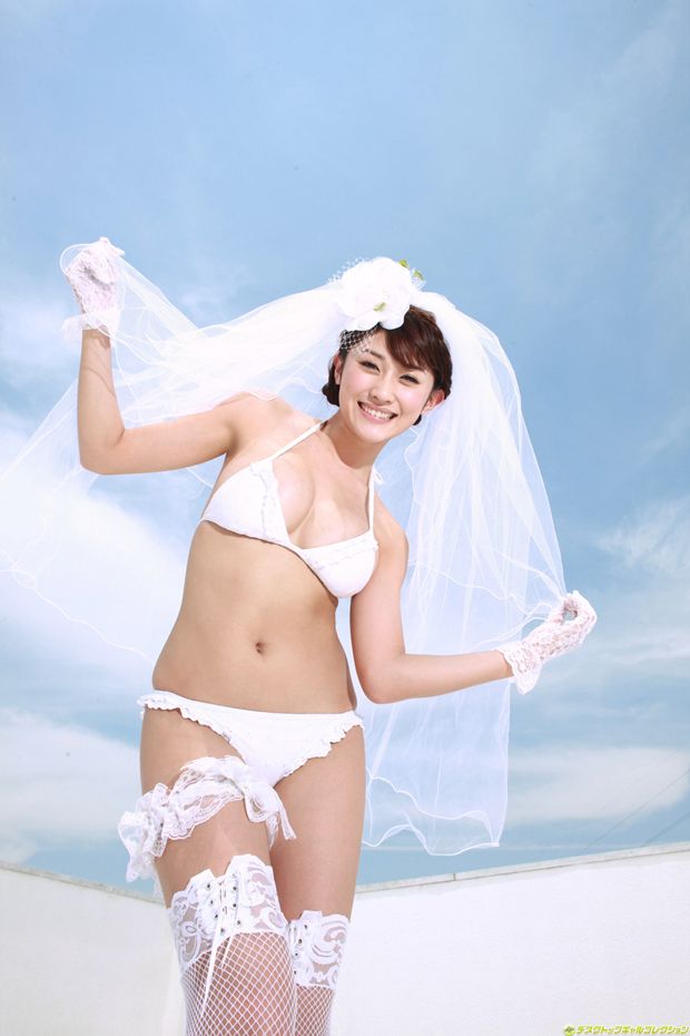 日本美女原{新婚旅行照片(25)