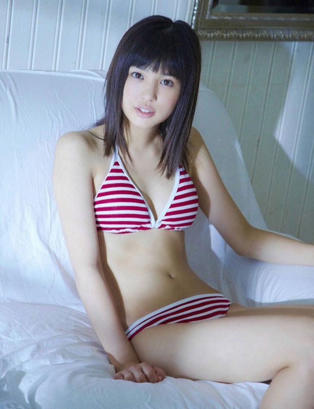 日本养眼美眉荒井萌清凉写真(18)