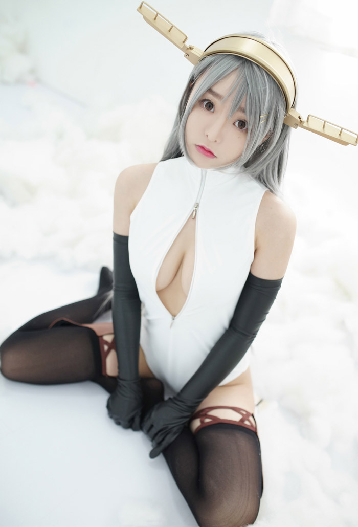 舰娘cosplay柳侑绮大胆开胸泳衣版(12)