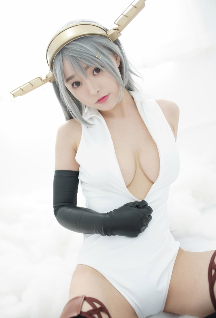 舰娘cosplay柳侑绮大胆开胸泳衣版(14)