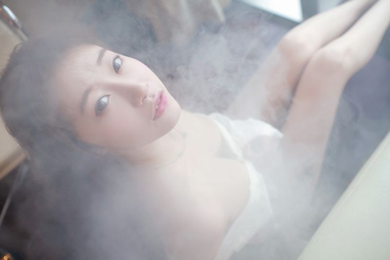 翘臀美女陈思雨张腿搔姿令人销魂(35)