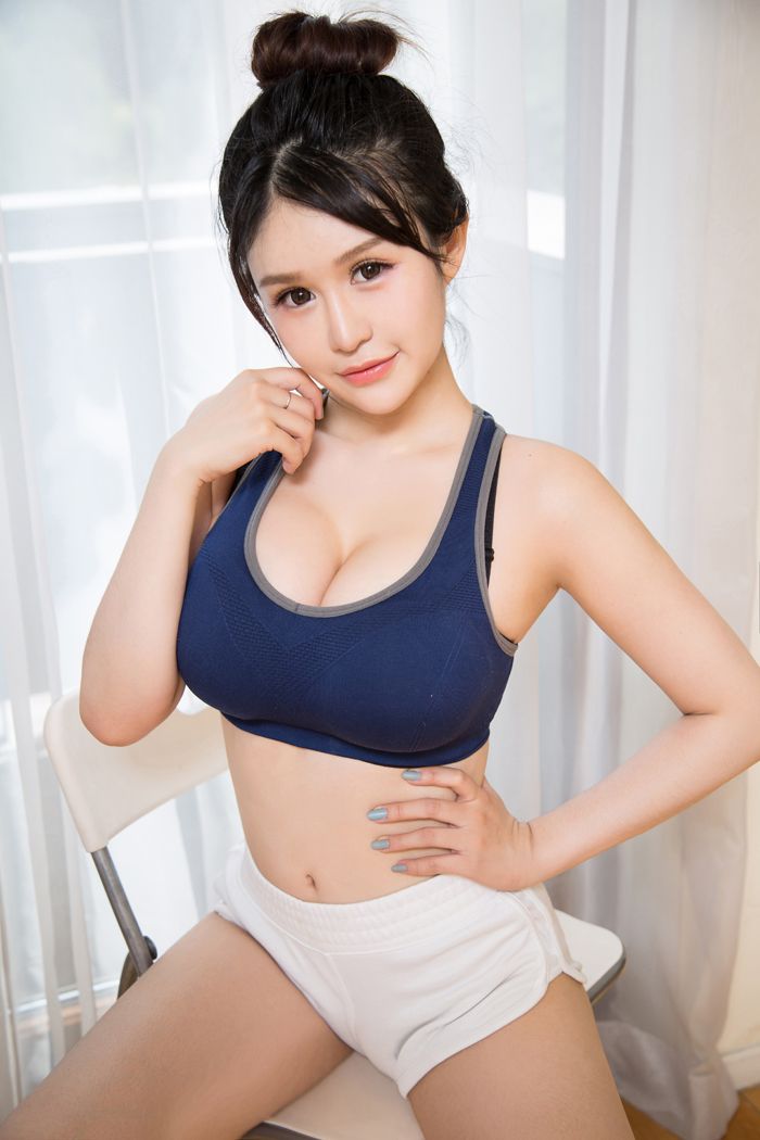 香艳妹子颜爱泽童颜巨乳激情四射(16)