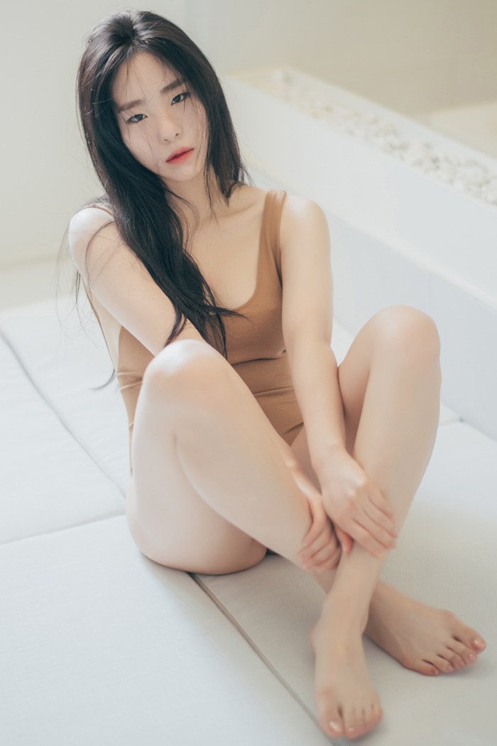 韩国美女全裸浴照诱人胴体美妙绝伦(51)