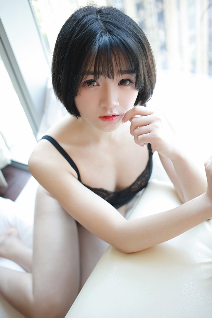 甜美少女悦爷妖精白嫩胴体惹人爱(22)