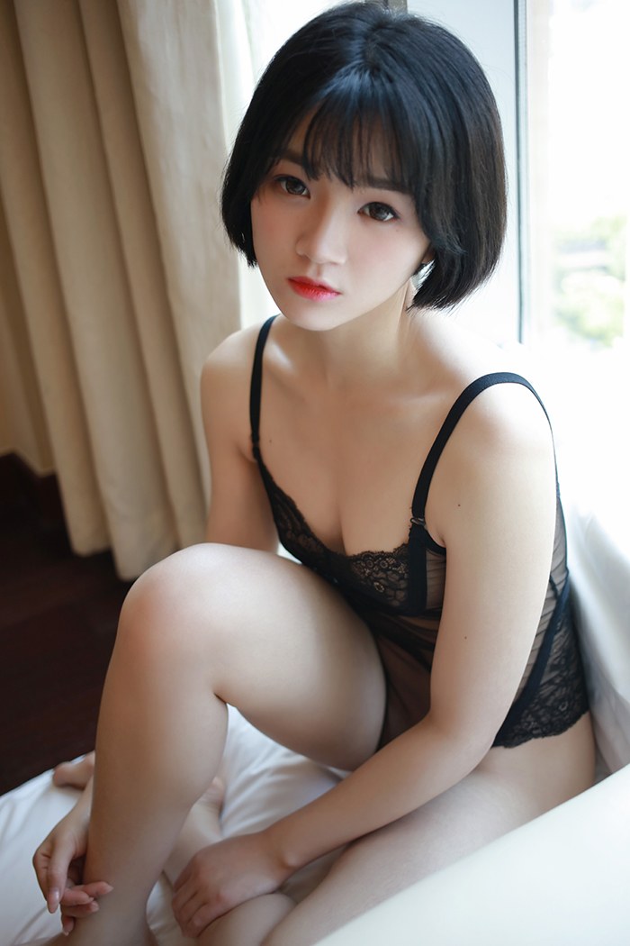 甜美少女悦爷妖精白嫩胴体惹人爱(23)