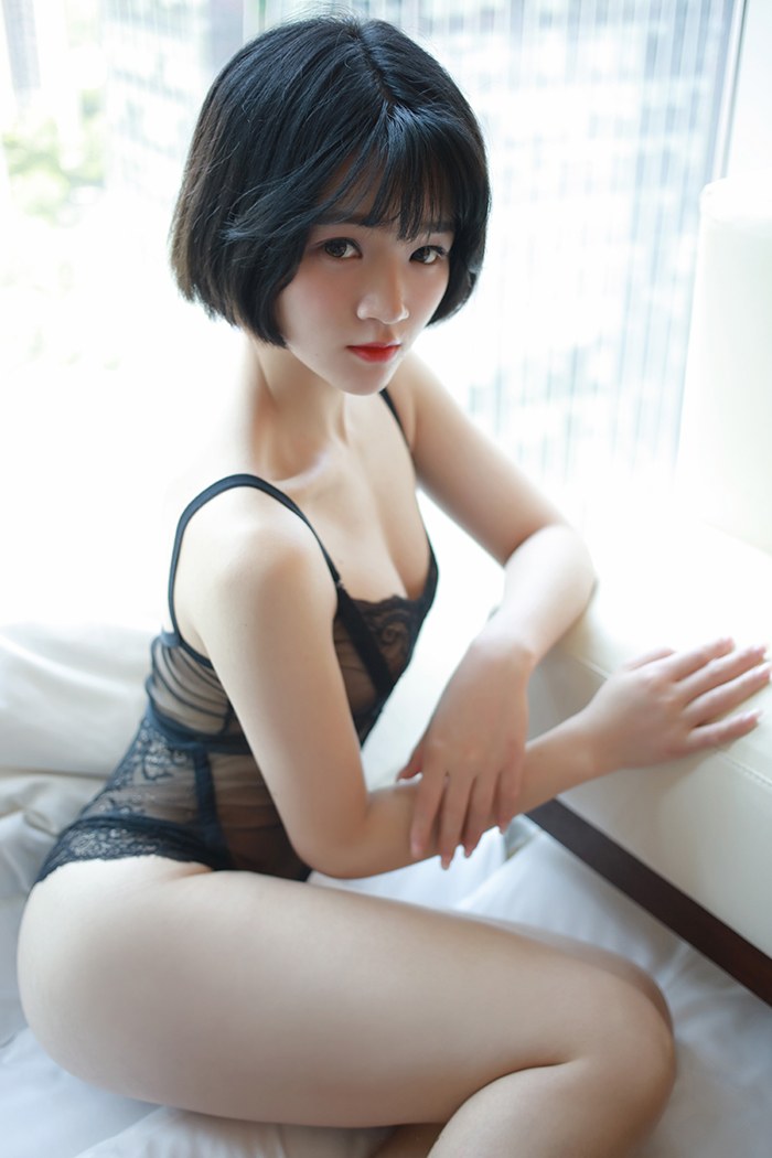 甜美少女悦爷妖精白嫩胴体惹人爱(25)