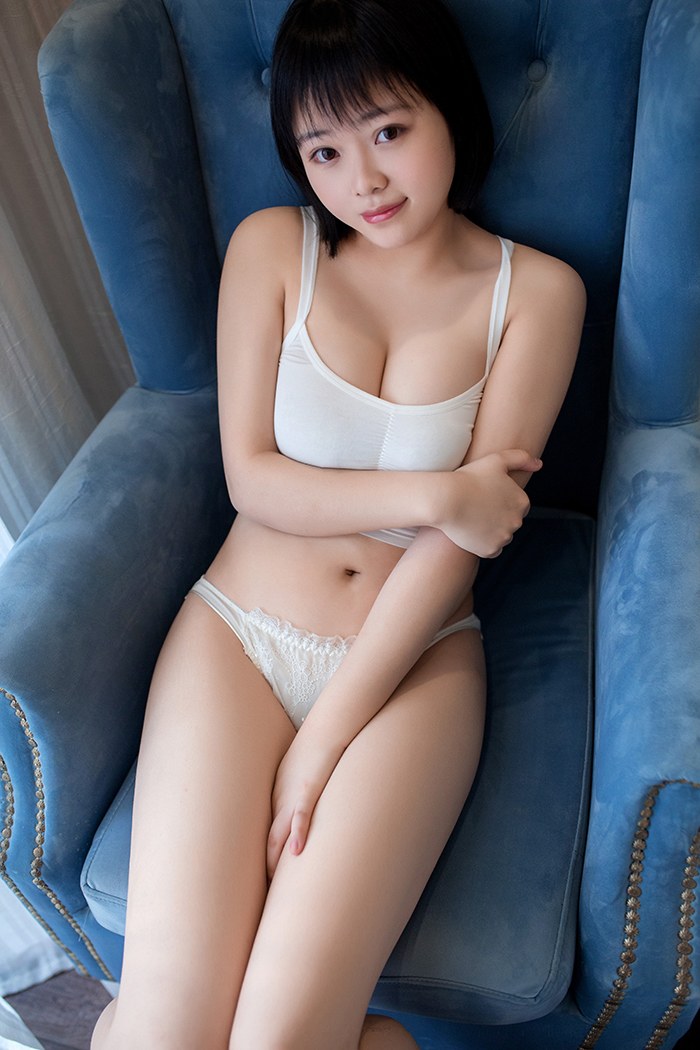 巨乳少女赤间菀枫惹火身材太诱人(19)