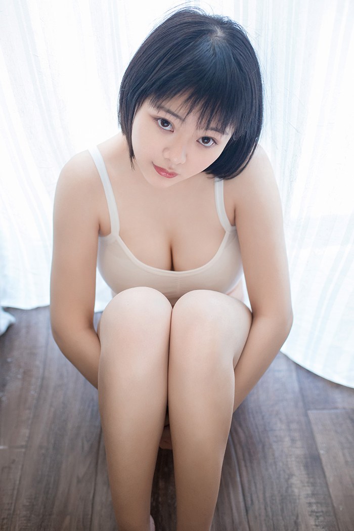 巨乳少女赤间菀枫惹火身材太诱人(24)