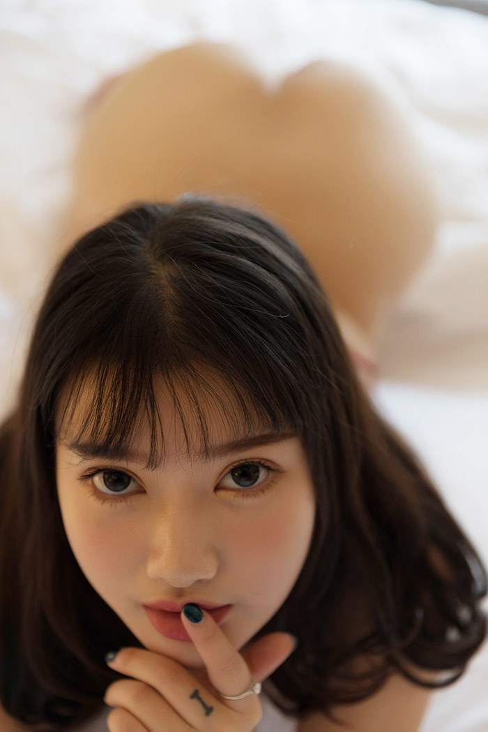 好色女友小尤奈白净胴体让人血脉偾张(49)